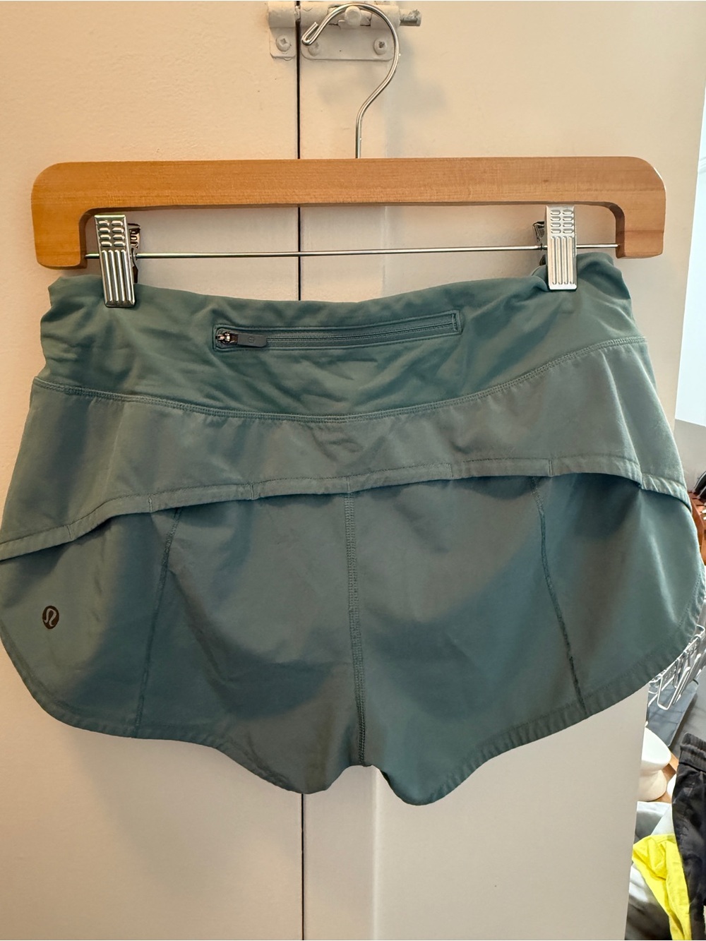 lululemon athletica Speed Up Short 2.5”— Aquatic Green - Picture 7 of 12
